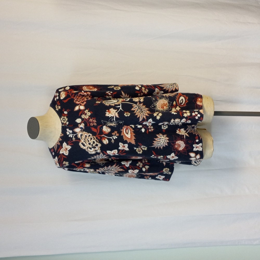 Christopher & Banks‎ Cardigan